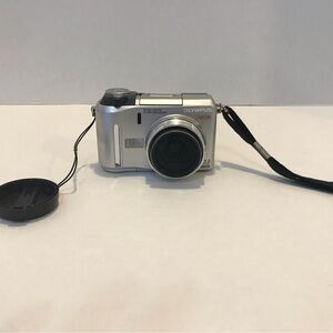 Olympus Silver Digital Camera with SD card